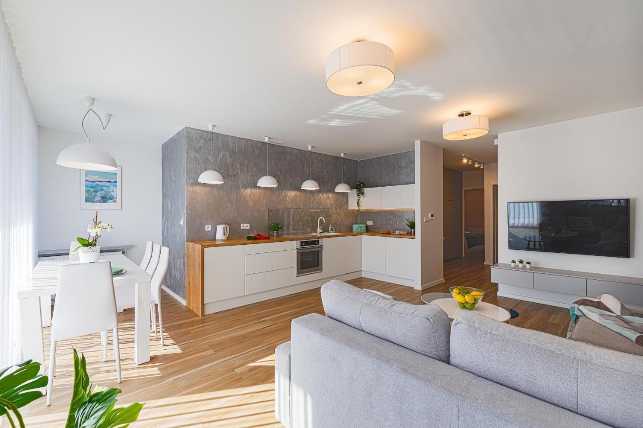 Bialy Apartment
